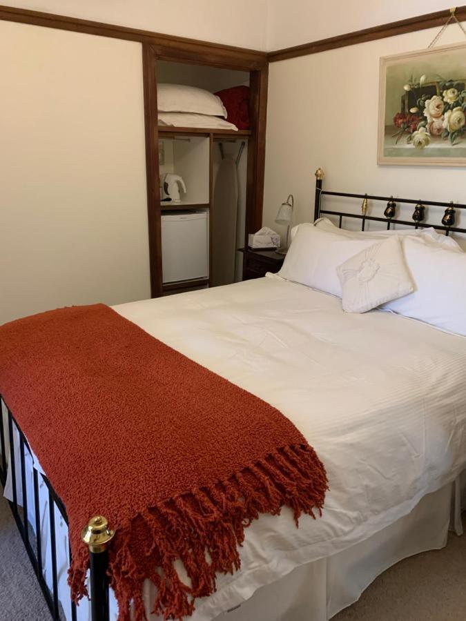 Rosebridge House Bed & Breakfast Adult Retreat Gooseberry Hill Екстер'єр фото