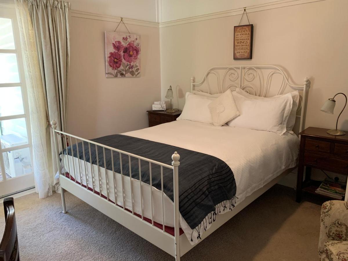 Rosebridge House Bed & Breakfast Adult Retreat Gooseberry Hill Екстер'єр фото