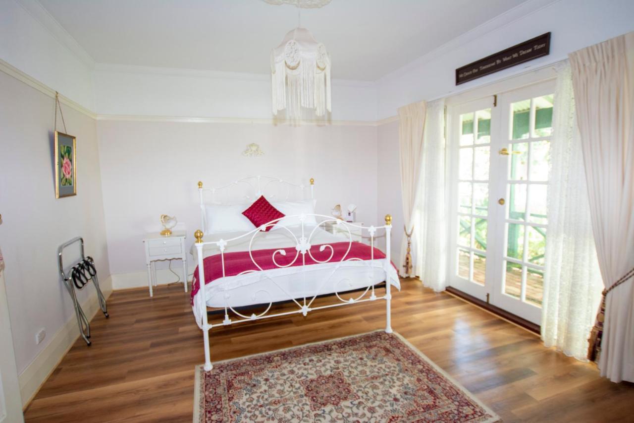 Rosebridge House Bed & Breakfast Adult Retreat Gooseberry Hill Екстер'єр фото