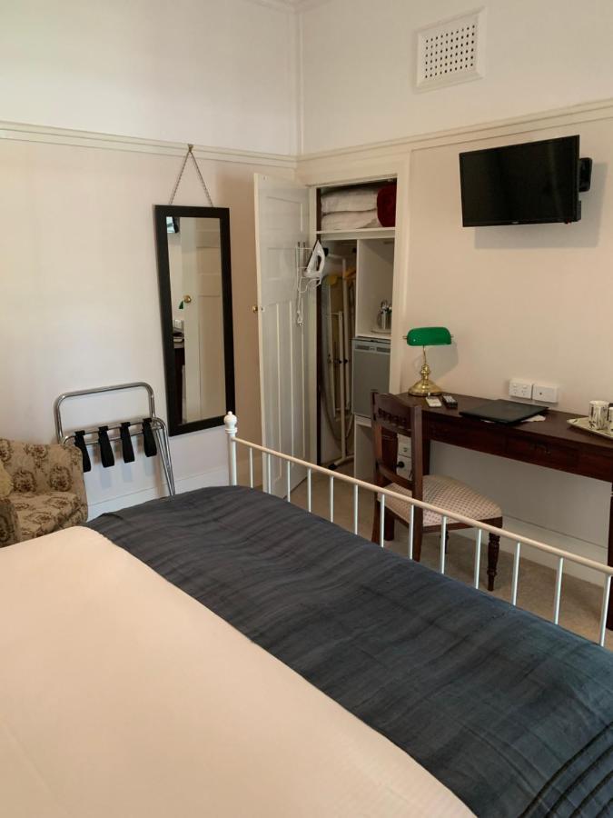 Rosebridge House Bed & Breakfast Adult Retreat Gooseberry Hill Екстер'єр фото