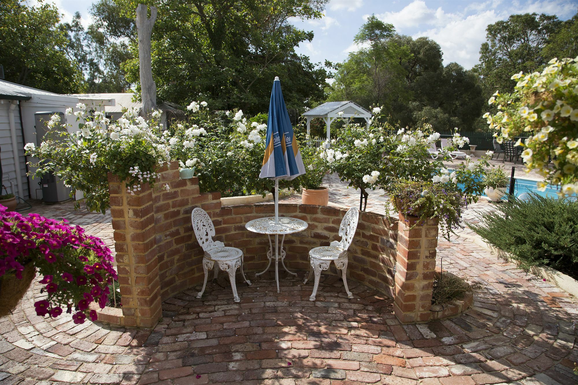Rosebridge House Bed & Breakfast Adult Retreat Gooseberry Hill Екстер'єр фото